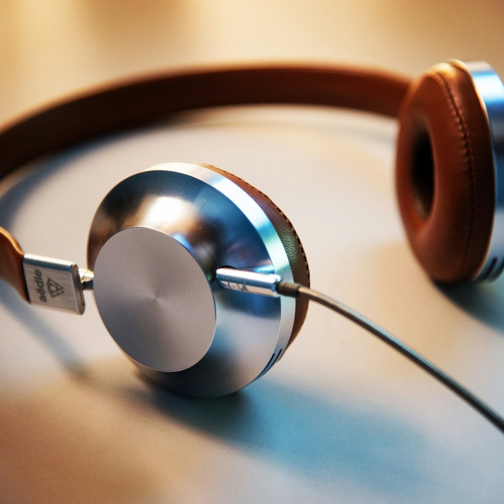Walton Headphones Lifestyle