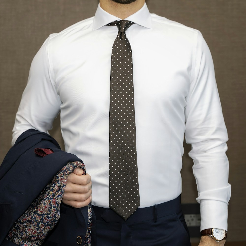 Formal Collar & Cuff View